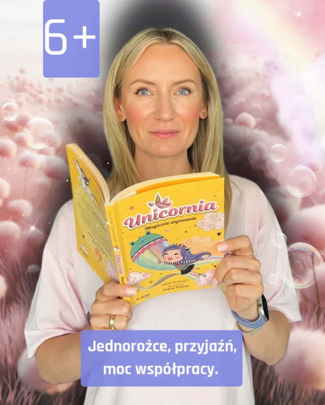 Czy czarny jednorożec może przynieść szczęście? 
 W trzeciej części serii „Unicornia” – „Magiczne wyzwanie” – rodzi się źrebak o czarnej sierści. Miejscowa legenda głosi, że czarne jednorożce, jak czarne koty, przynoszą pecha… Czy jednorożców niemowlak znajdzie rodzinę, która go pokocha?

To czuła, zabawna i pełna mądrości opowieść o sile współpracy, empatii i o tym, jak bardzo mylące potrafią być pozory. Dzieci widzą tu więcej niż dorośli, a złość i uprzedzenia przypominają brudną wodę – gdy opadną emocje, łatwiej zobaczyć prawdę.

Jeśli Twoje dziecko szuka w książkach magii, jednorożców, ale też historii o przyjaźni i współpracy, to „Unicornia” jest dla niego! 

✨Znasz już tę serię? Czytałaś wcześniejsze tomy? Daj znać w komentarzu! ✨

🚨Pełna recenzja na blogu! Koniecznie tam zajrzyj! mamabasiczyta.pl

#współpracareklamowa #unicorniamagicznewyzwanie #unicornia #książkiojednorożcach #jednorożce #książkidladzieci #serieksiążkowe #książkanawakacje #czytajdziecku #samodzielneczytanie